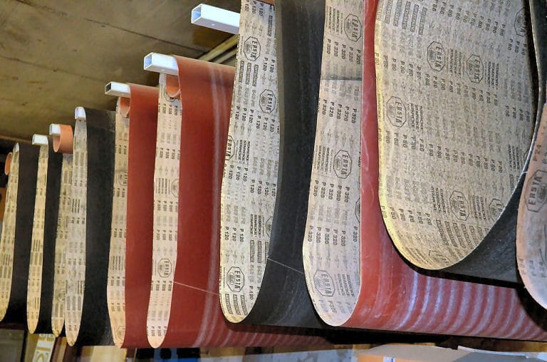 grobe Körnung - feine Körnung - oder mittlere - für jeden Arbeitsschritt das richtige Schleifpapier