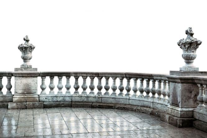 Naturstein als besonders edler Bodenbelag für Balkon oder Terrasse - traditionell begehrt. 