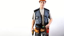 Professionelle & bequeme Arbeitskleidung ist für Heimwerker wichtig.