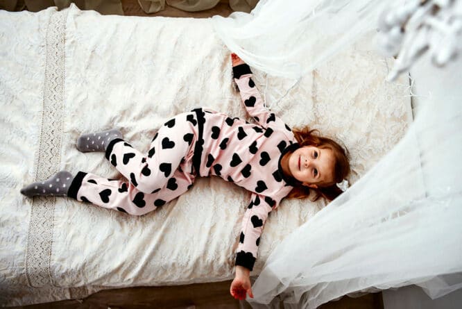 Ein Etagenbett für das Kinderzimmer ist bei vielen Kindern beliebt.