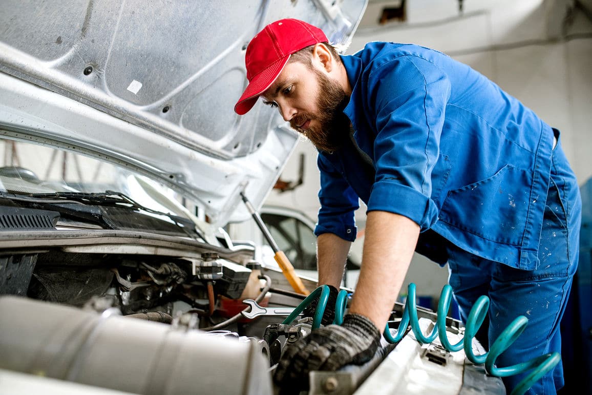 Auto macht Geräusche beim Lenken und Bremsen ⋆ Heimwerker Tipps