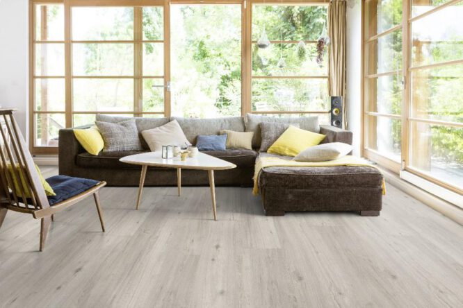 Ein Vinylboden kann für eine sehr behagliche Atmosphäre sorgen. Gerflor Senso Clic 30 "0954 Columbia Pearl"