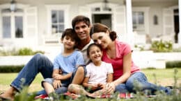 Der Kauf oder Verkauf einer Familien Immobilie ist für viele Menschen eine der wichtigsten finanziellen Transaktionen in ihrem Leben.