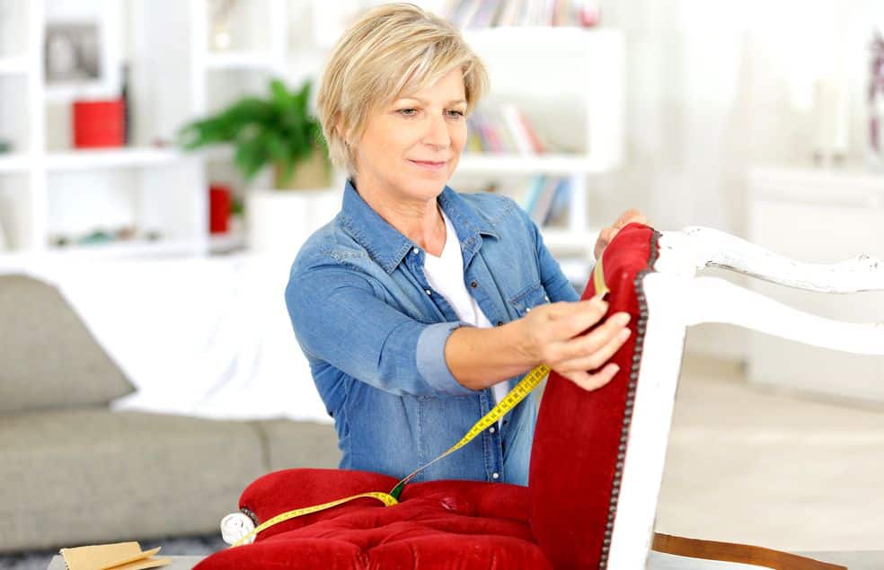 Stuhl Mit Rückenlehne Neu Beziehen Anleitung Stühle neu beziehen - so geht´s! ⋆ Heimwerker Tipps